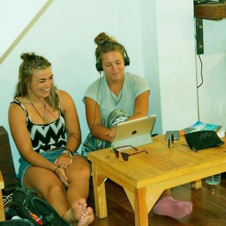 The Street Hostel Bangkok Bagian luar foto
